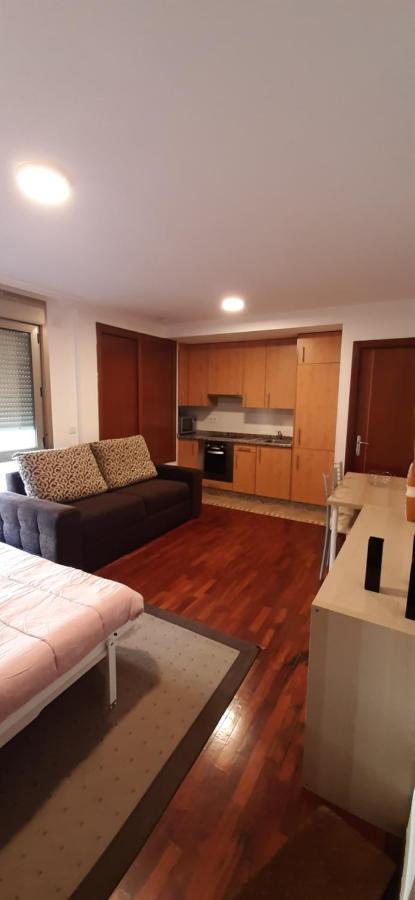 Street Vigo Apartment ภายนอก รูปภาพ